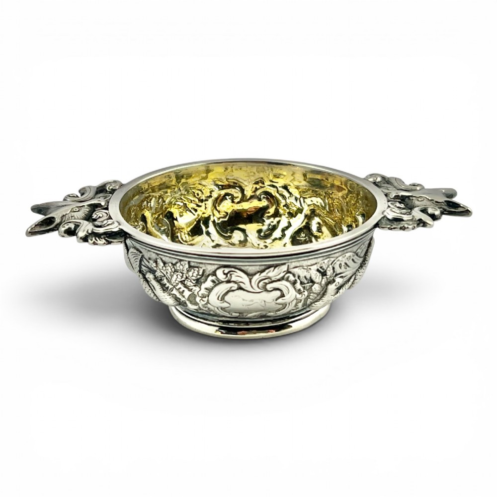 George IV antique Scottish ornate quaich, Edinburgh 1827 View II