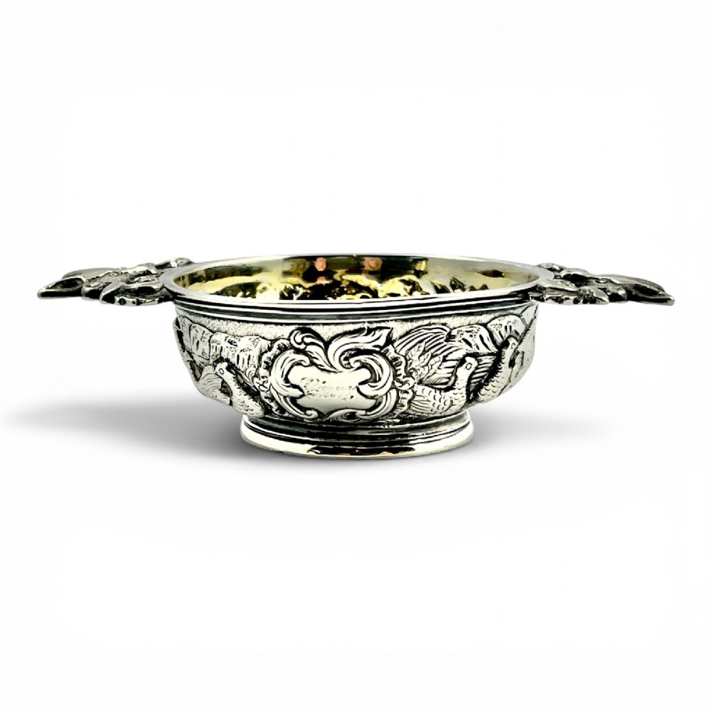George IV antique Scottish ornate quaich, Edinburgh 1827 View III
