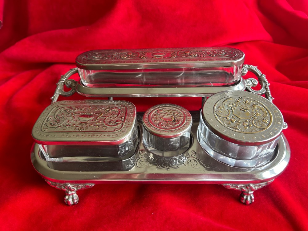 W M F waterfall stand with glass dishes