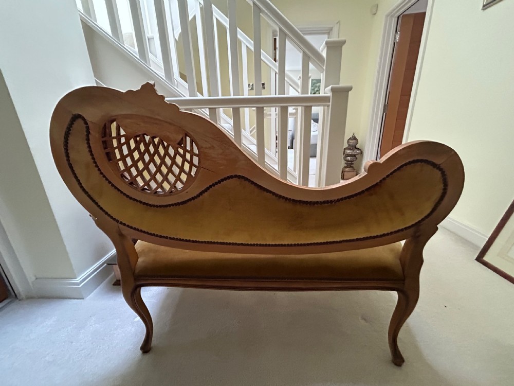 Scroll back settee  View VII