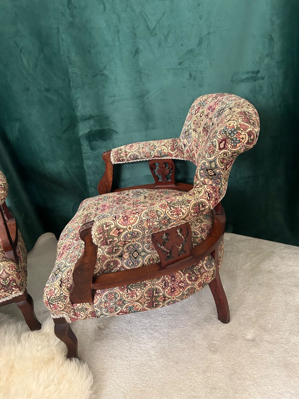 Pair of tub chairs  View VII
