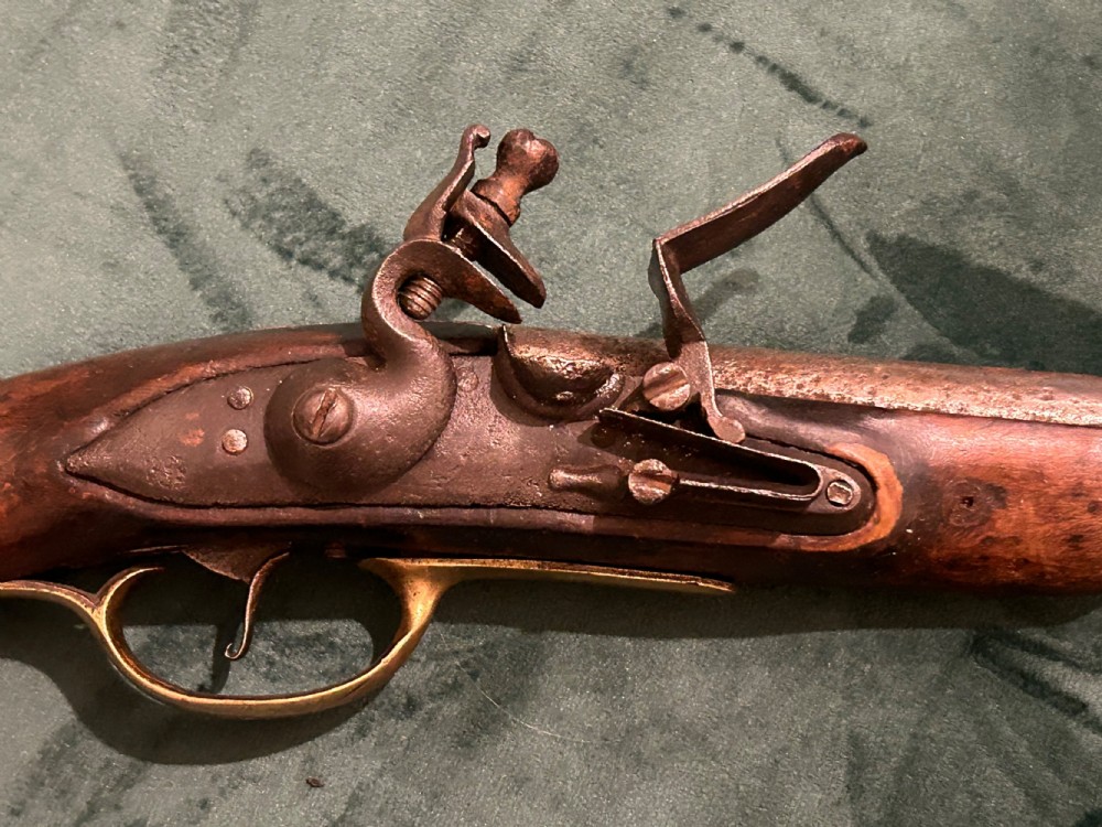 Flint lock pistol View III