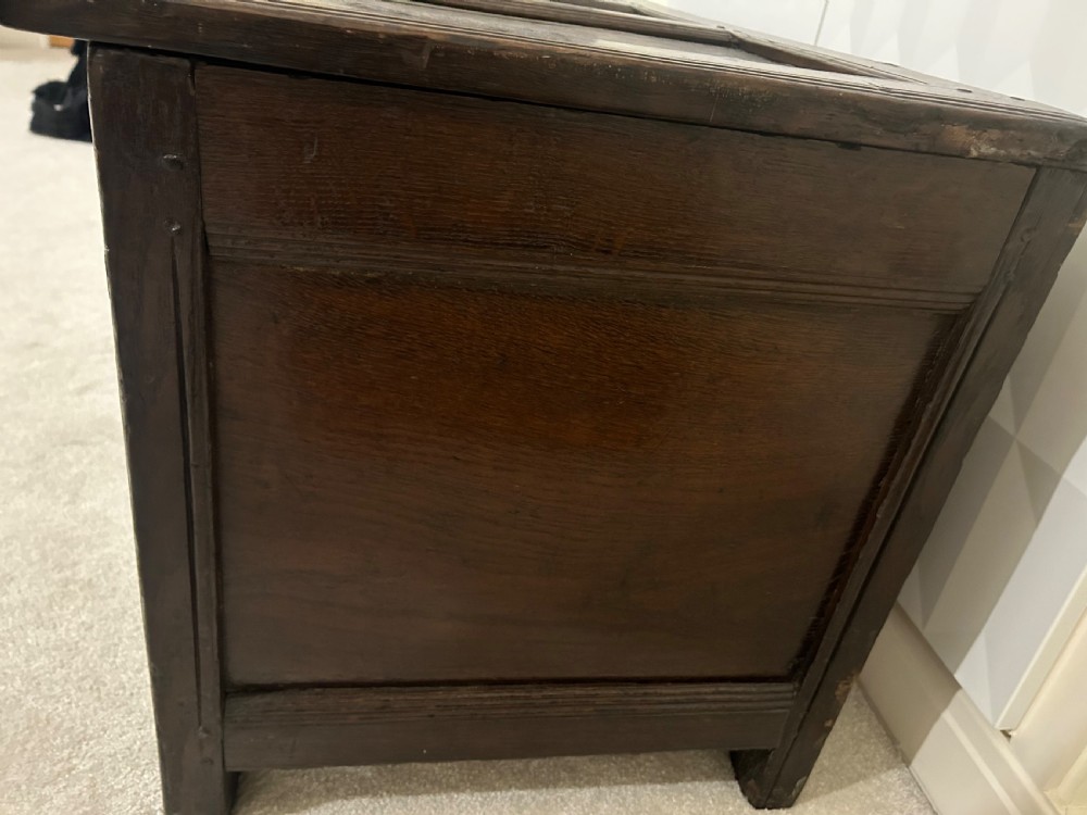 George III blanket chest View VIII