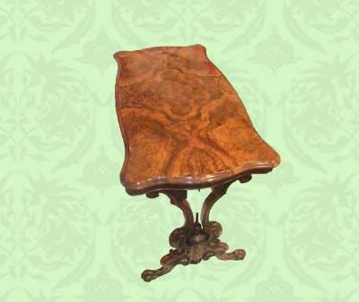 Victorian Walnut Centre/sofa Table