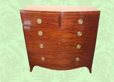 Georgian Mahogany Bow Fronted Chest of Drawers