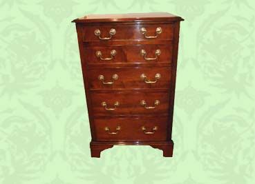 	Edwardian Mahogany Small 5 Drawer Chest