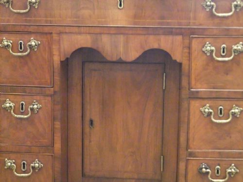 fig 1. George III walnut knee-hole