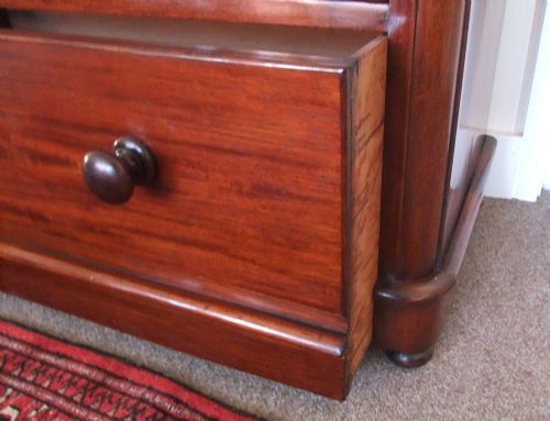 fig 2. Victorian mahogany round cornered chest of drawers