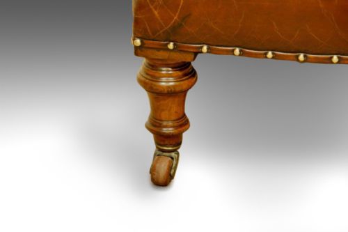 fig 3. Victorian button-back leather club chair