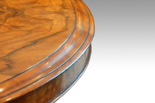 fig 3. Superb Victorian circular walnut dining table