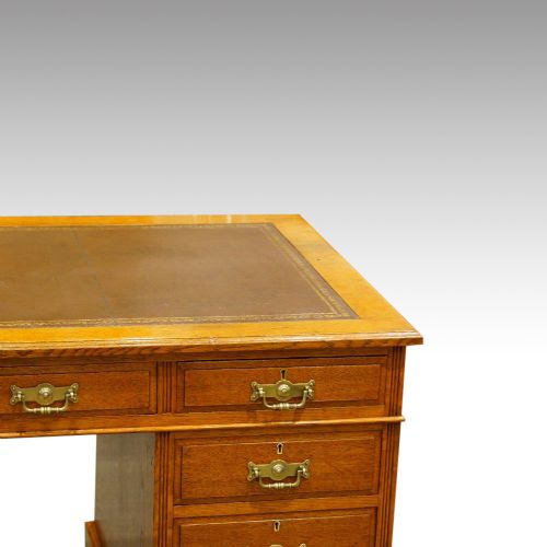 fig 1. Edwardian large Oak pedestal desk