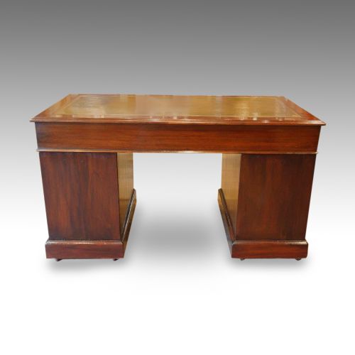 fig 1. Edwardian mahogany pedestal desk