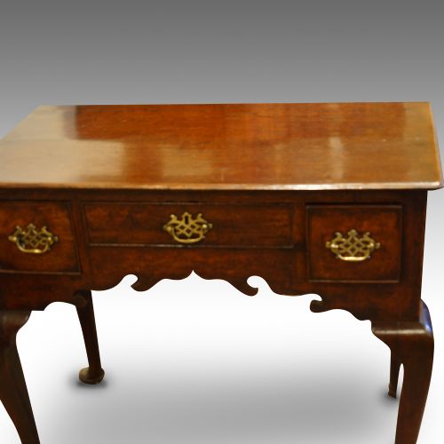 fig 1. Georgian oak lowboy