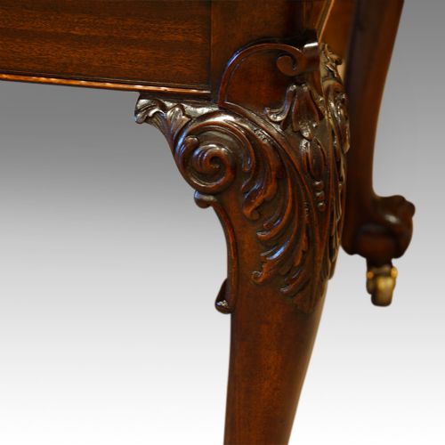 fig 1. Edwardian mahogany claw and ball extending dining table