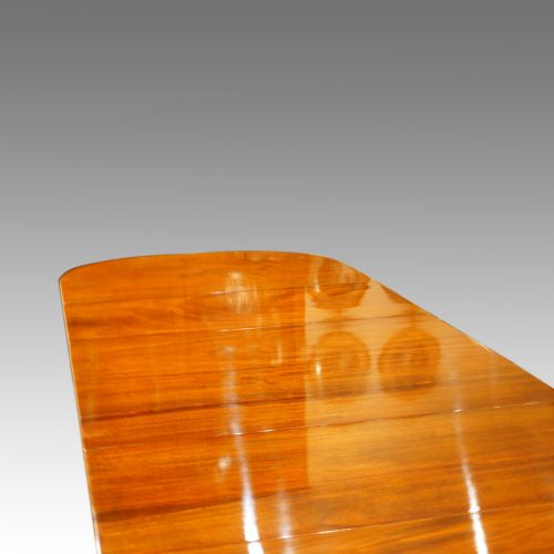 fig 2. Antique Edwardian mahogany 3 pillar dining table