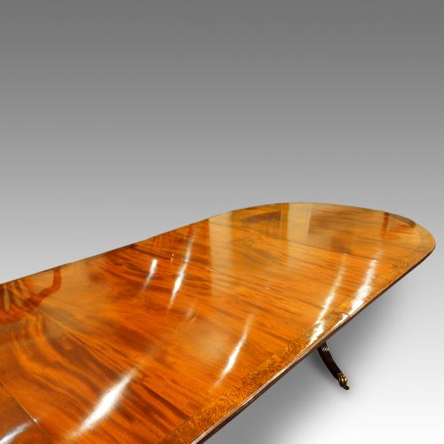 fig 1. Edwardian 12 seat triple pillar dining table