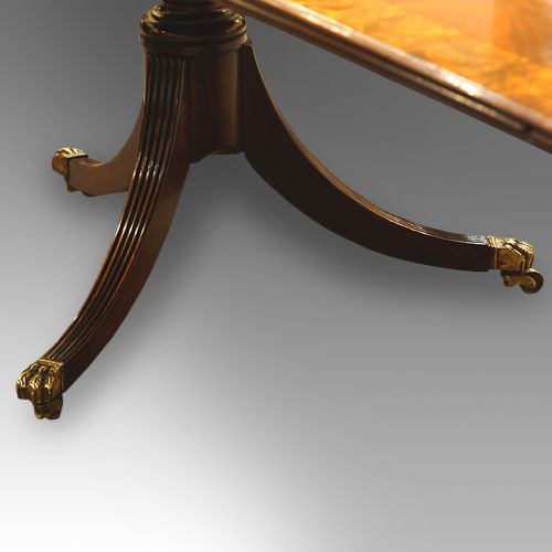 fig 2. Edwardian 12 seat triple pillar dining table