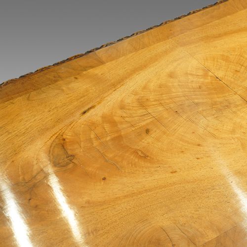 fig 2. 1930's Walnut coffee table in the Queen Anne style