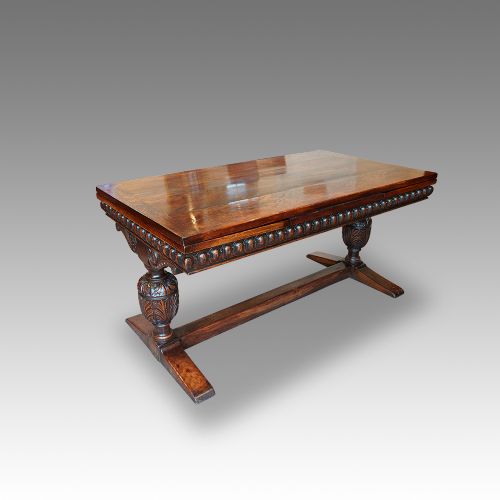 fig 2. Edwardian oak refectory draw-leaf dining table