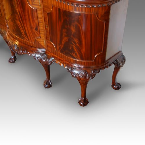 fig 3. Superb Edwardian mahogany bow-end display cabinet