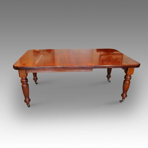 fig 1. Edwardian walnut 8 seat dining table