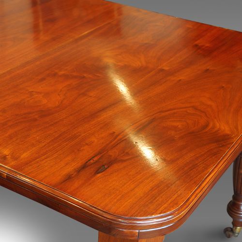 fig 4. Edwardian walnut 8 seat dining table