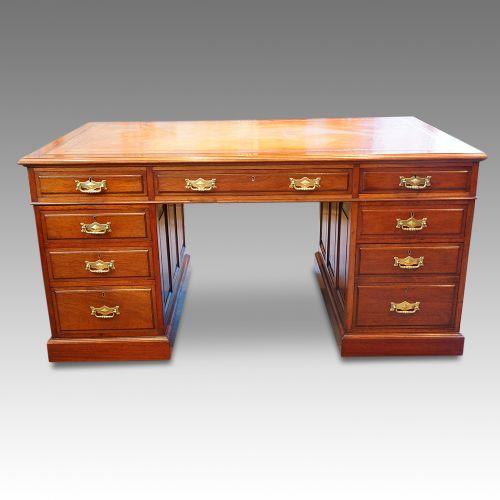 Late Victorian Walnut Pedestal Desk