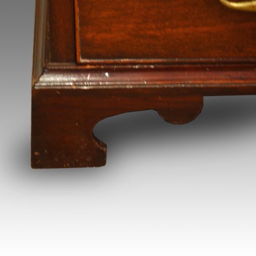 fig 3. Edwardian small mahogany chest