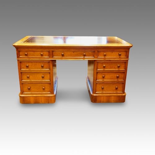 Victorian Oak Partners Desk of Rare Small Size