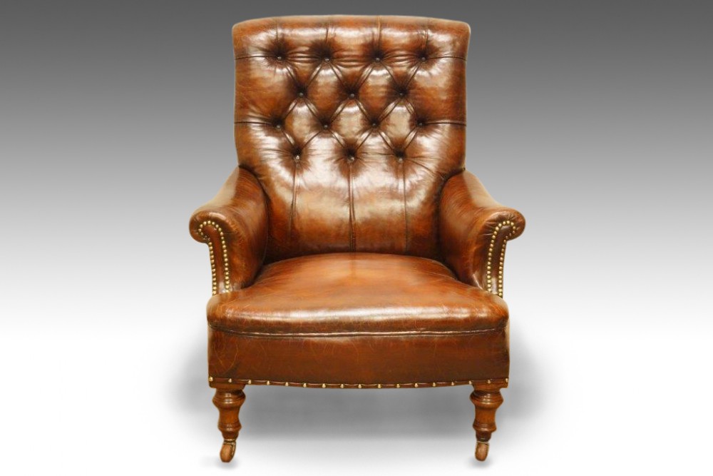 Victorian button-back leather club chair