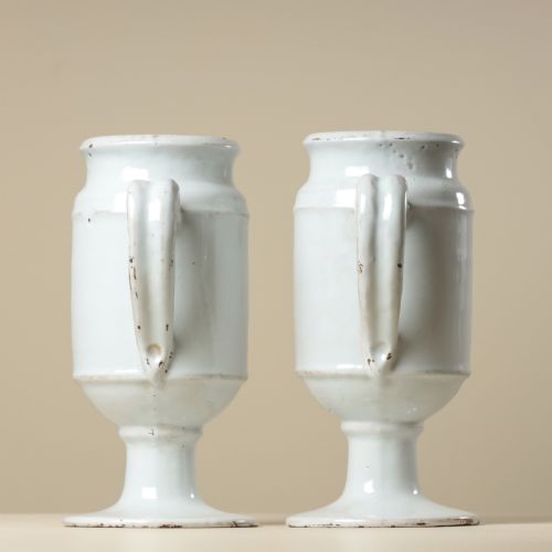 A PAIR OF 18TH CENTURY BRUSSELS DELFWARE JARS - ADDITIONAL PHOTO 8