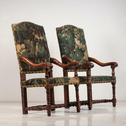 A PAIR OF 17TH CENTURY TAPESTRY CHAIRS - ADDITIONAL PHOTO 8