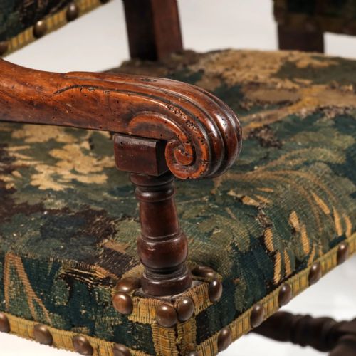A PAIR OF 17TH CENTURY TAPESTRY CHAIRS - ADDITIONAL PHOTO 9