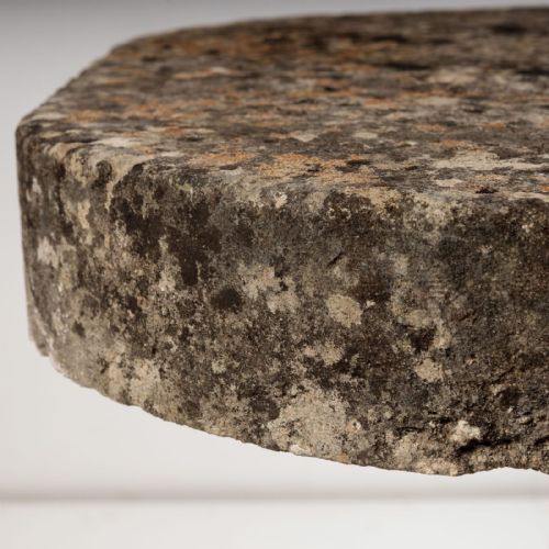 A 19TH CENTURY FRENCH STONE TABLE - ADDITIONAL PHOTO 1