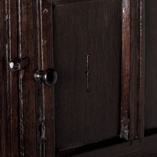 A 17TH CENTURY OAK CUPBOARD - ADDITIONAL PHOTO 14