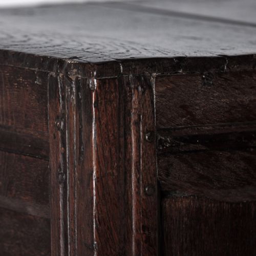 A 17TH CENTURY OAK CUPBOARD - ADDITIONAL PHOTO 16