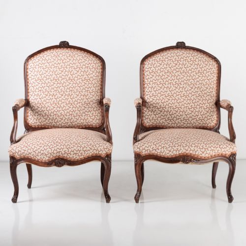 A PAIR OF LARGE SCALE 19TH CENTURY FRENCH FAUTEUILS - ADDITIONAL PHOTO 2