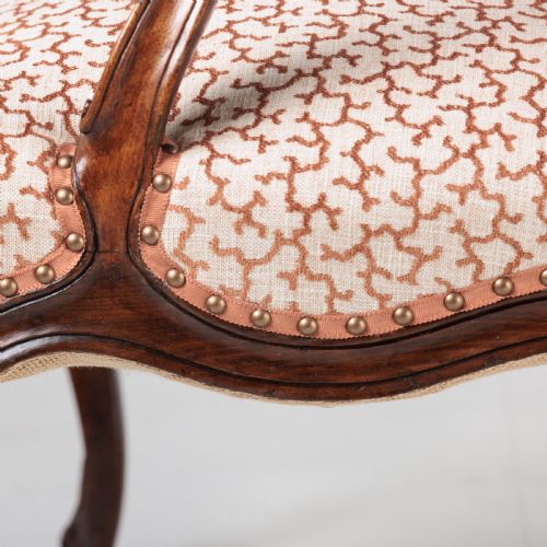 A PAIR OF LARGE SCALE 19TH CENTURY FRENCH FAUTEUILS - ADDITIONAL PHOTO 15