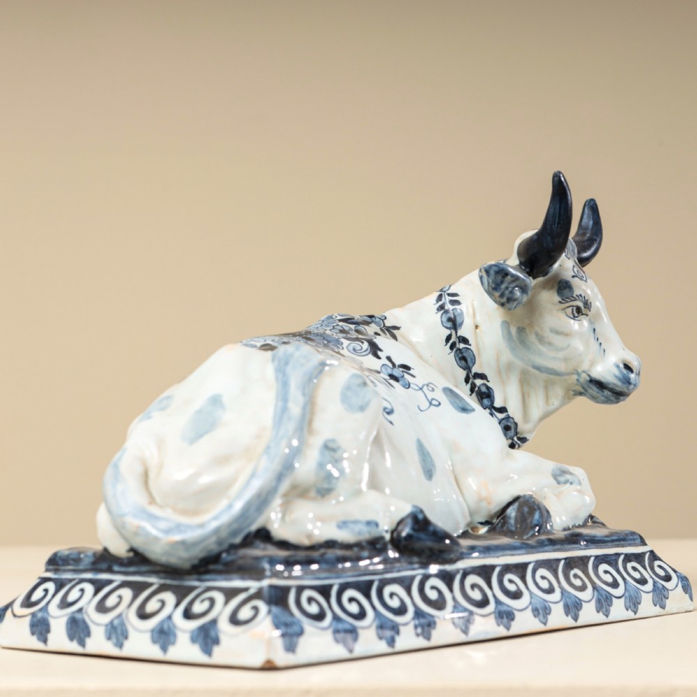 A Pair of 18th Century Delft Cows figurines View VI