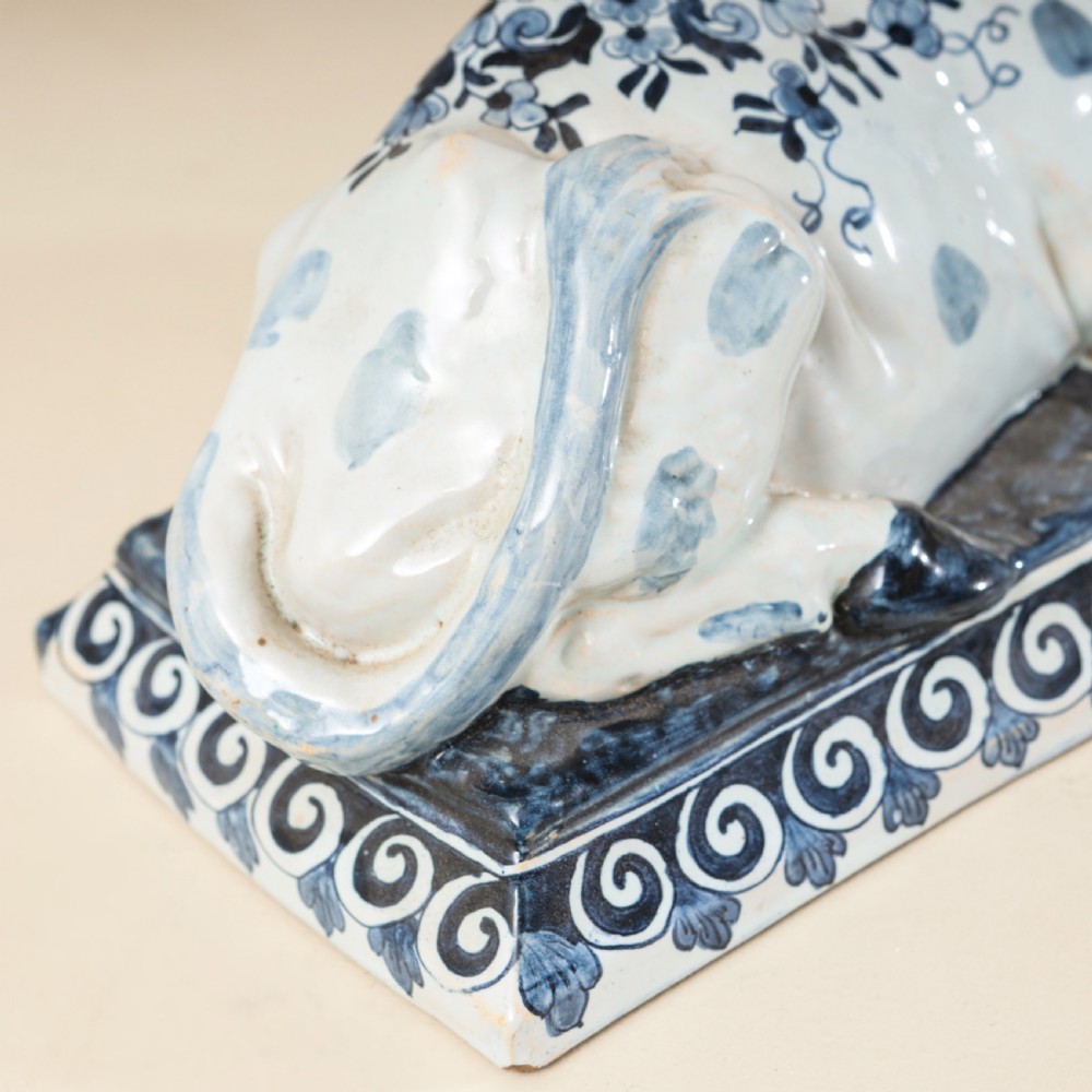 A Pair of 18th Century Delft Cows figurines View XI