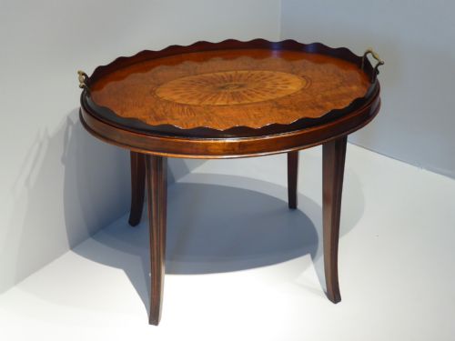 George III Tray on Stand/coffee Table