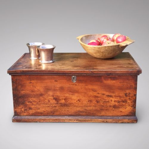 Victorian Elm Trunk/blanket Box