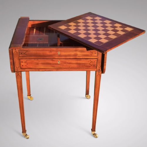 A Stunning Regency Mahogany Games Table