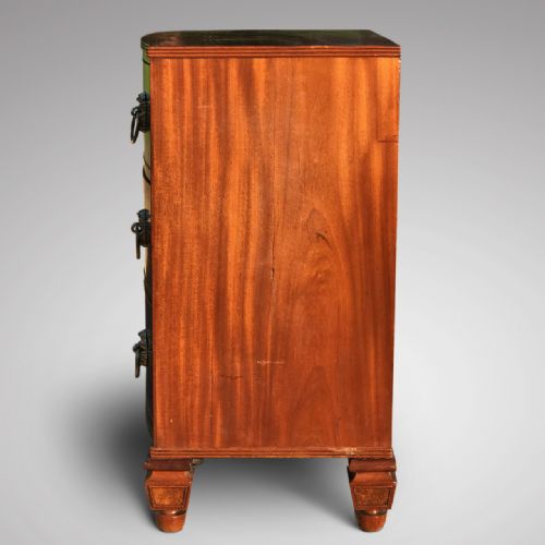 WILLIAM IV BOW FRONT MAHOGANY BURR OAK CHEST OF DRAWERS - ADDITIONAL PHOTO 1