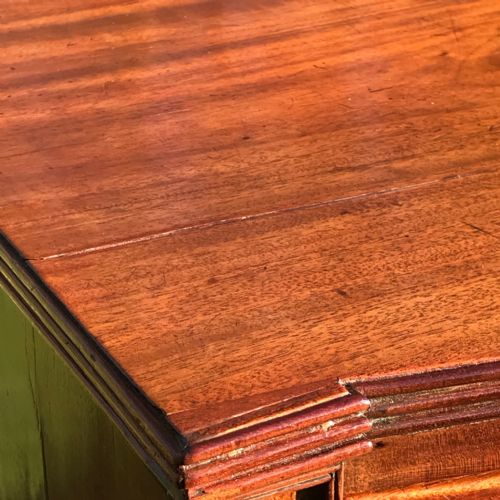 WILLIAM IV BOW FRONT MAHOGANY BURR OAK CHEST OF DRAWERS - ADDITIONAL PHOTO 5