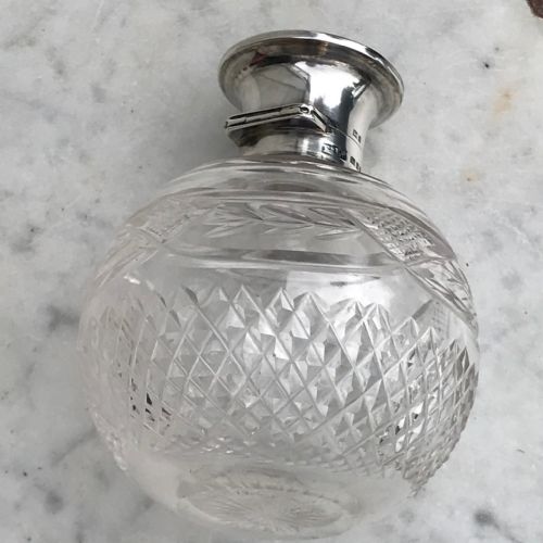 GLASS SILVER ENAMEL TOPPED SCENT BOTTLE - ADDITIONAL PHOTO 3