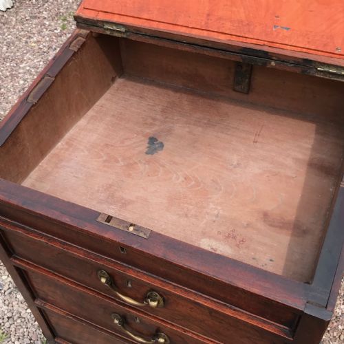 GEORGE III MAHOGANY CLERK'S CAMPAIGN DESK - ADDITIONAL PHOTO 7
