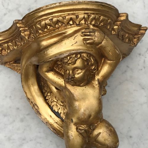 PAIR OF 19TH CENTURY ITALIAN CARVED LIMEWOOD GILT WALL BRACKETS - ADDITIONAL PHOTO 1