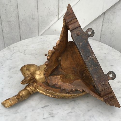 PAIR OF 19TH CENTURY ITALIAN CARVED LIMEWOOD GILT WALL BRACKETS - ADDITIONAL PHOTO 3