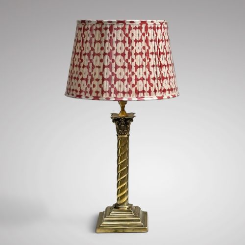 Antique Brass Twisted Column Table Lamp